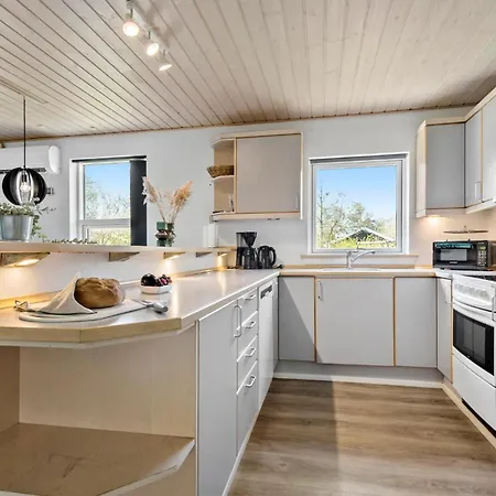Casa vacanze 4 Bedroom Pet Friendly In Ebeltoft